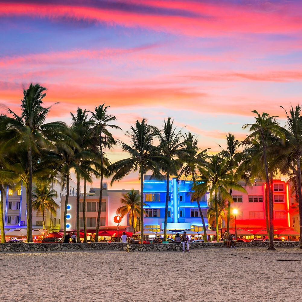 MiamiBeach-SouthBeachSunset