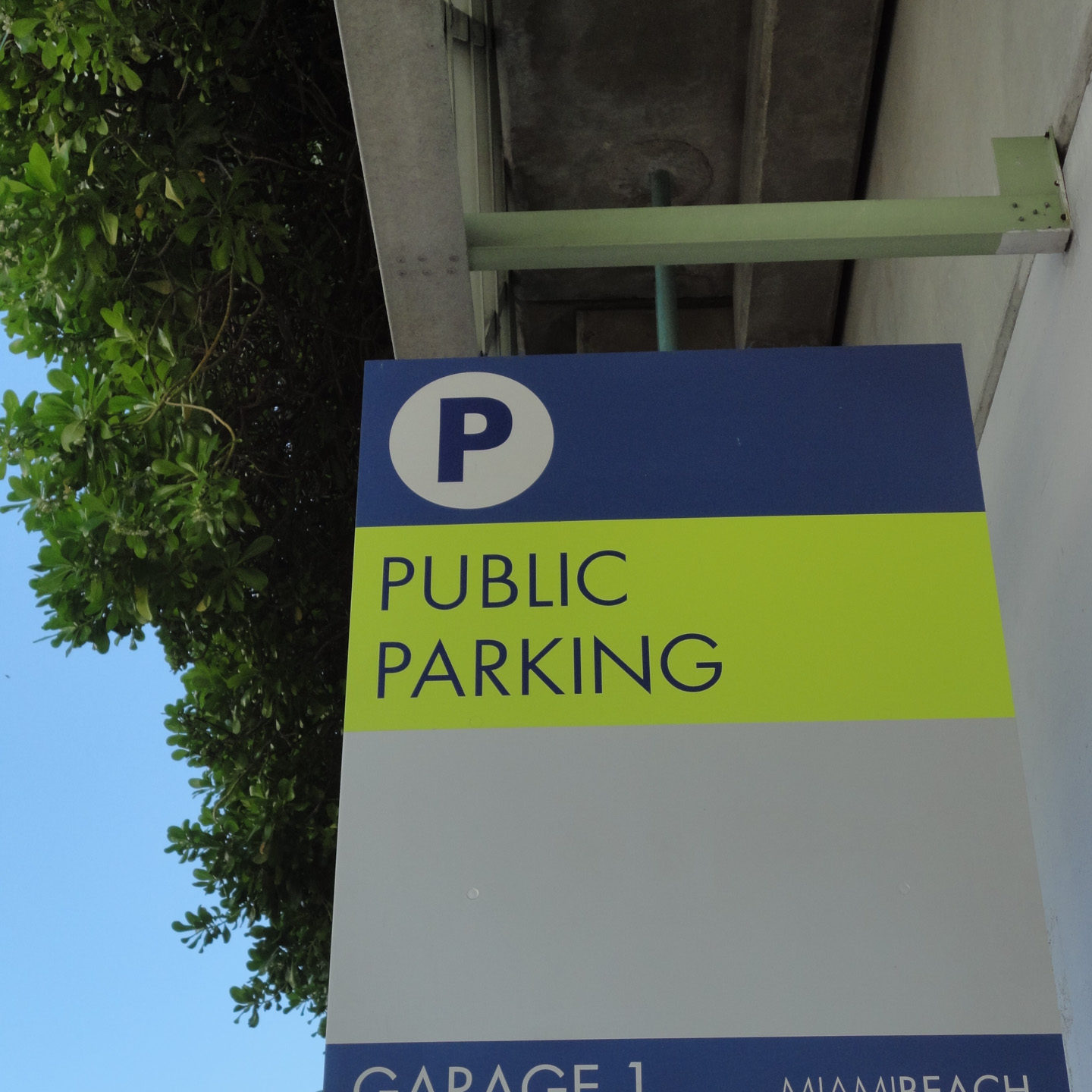 Public Parking Garage sign